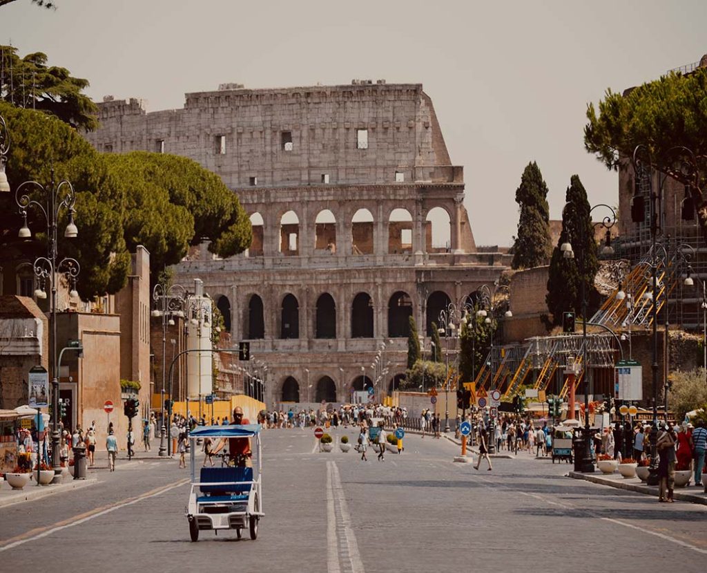 Rome: Embracing the Fusion of Ancient History and Modern Marvels