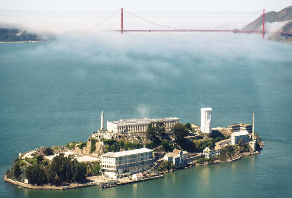 Discovering San Francisco’s Iconic Attractions: Unforgettable Sightseeing from Alcatraz to the Golden Gate Bridge