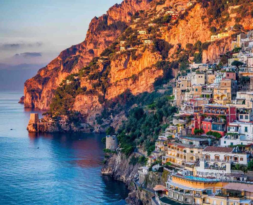 Naples’ Enchanting B&Bs: Unveiling the Authentic Italian Hospitality Experience