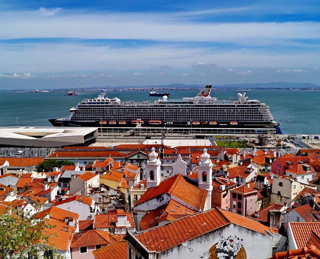 Travel tips you must know before going to Lisbon